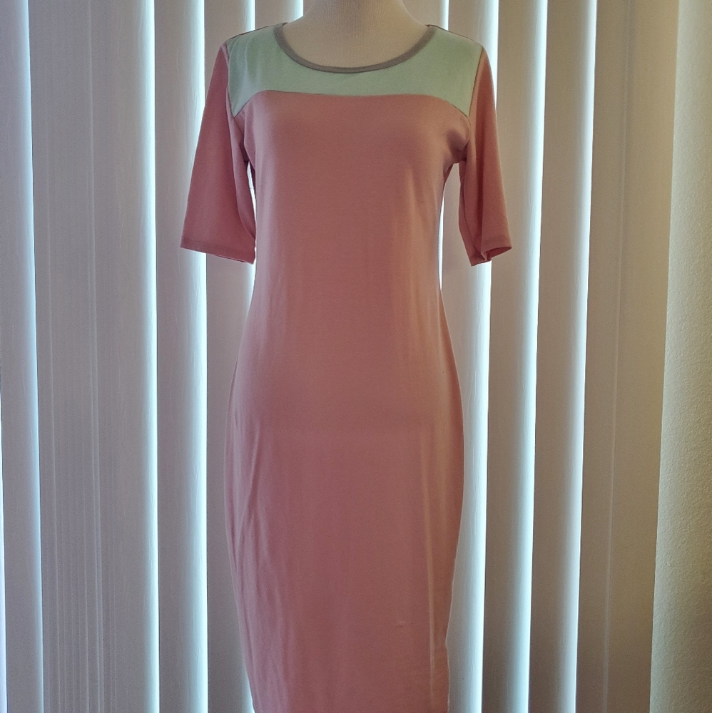 LuLaRoe Julia Pink Maxi Dress